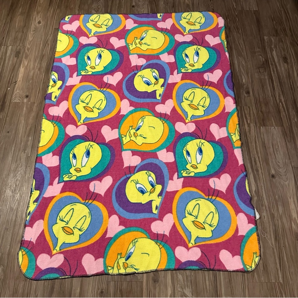 Vintage Tweety Bird Fleece Blanket